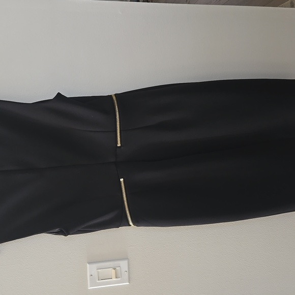 Calvin Klein Black Bodycon Dress with Gold Zipper Detail Sz 8 - Picture 5 of 8